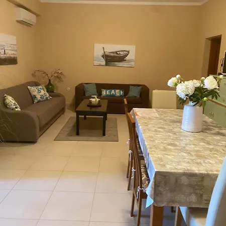 Appartement Renatoemilia Spacious With Courtyard *